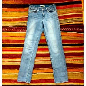 Levi Strauss & Co. - 712 Slim Jean - 27